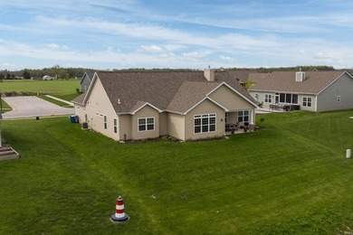 Welcome to this beautifully designed 2022-built home in - photo 34