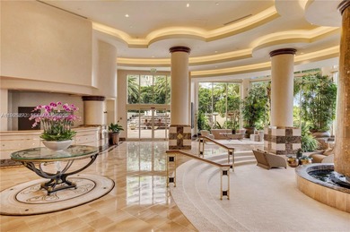 Gorgeous 2 Bedroom + Den (can be enclosed as a 3rd bedroom) / 2