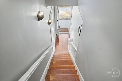 Located just two blocks from Starland Yard, this classic - photo 3