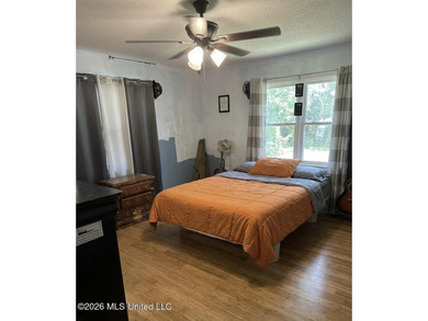 This expansive 5 bedroom, 3 bathroom, two story home offers the - photo 7