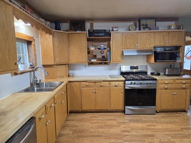 Enjoy lake living full or part time at all sports Littlefield - photo 5