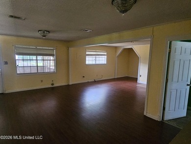 What a great opportunity! Ask how for $100.00 down. Chateau Lake - photo 6