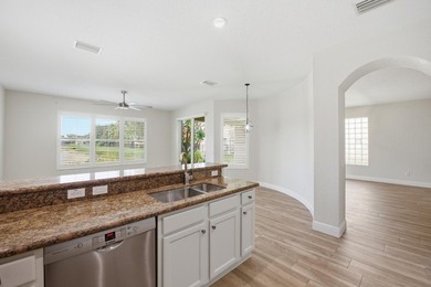 Beautifully maintained and freshly painted Jacaranda model - photo 12