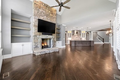 Welcome to an extraordinary estate in the prestigious gated - photo 14