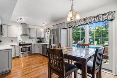 Beautifully Maintained Stony Brook Home in the Desirable P - photo 18