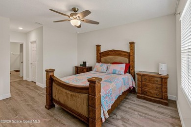 Welcome home to this beautifully upgraded 3BR/2BA residence - photo 18