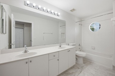 Beautifully maintained and freshly painted Jacaranda model - photo 25