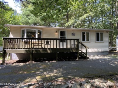 Lake Home Sale Pending in Dingmans Ferry, Pennsylvania