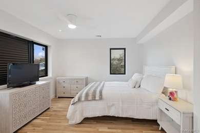 Crafted with a keen eye for coastal modernism, this 1 - photo 9