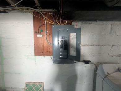 Another Rockin' Rochester Property! Charming 2-bedroom, 1-bath - photo 15