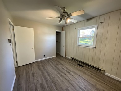 Discover the convenience and opportunity this spacious Somerset