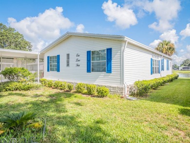 Mid Florida Lakes Area Home For Sale in Leesburg Florida