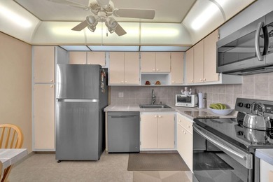 Prime Palm Aire location! Spacious 2BR/2BA residence offering - photo 3