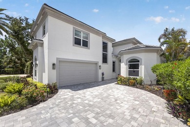 GOLF MEMBERSHIP! Custom 4 BR/4 BA home with newly built second - photo 2