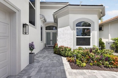 GOLF MEMBERSHIP! Custom 4 BR/4 BA home with newly built second - photo 3