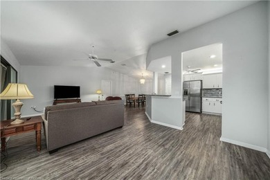 Experience the ultimate in comfortable living with this stunning - photo 11