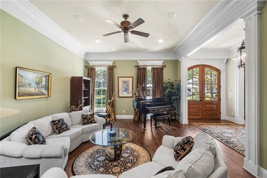 Welcome to 113 Oak Avenue, located in Fairhope's sought-after - photo 12