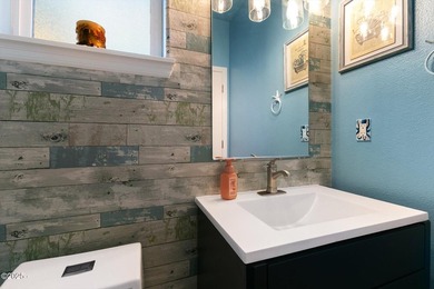 Discover your dream home in this beautifully updated 3-bedroom - photo 16