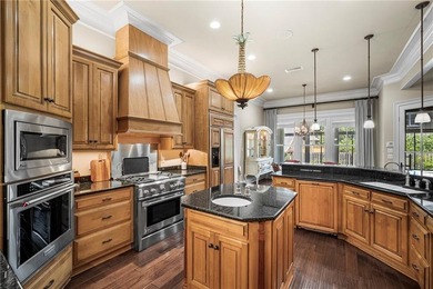 Welcome to 113 Oak Avenue, located in Fairhope's sought-after - photo 21