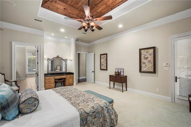Welcome to 113 Oak Avenue, located in Fairhope's sought-after - photo 23