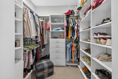 INCREDIBLE OPPORTUNITY FOR THIS ONE OF A KIND ONE STORY HOME - photo 25