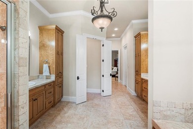 Welcome to 113 Oak Avenue, located in Fairhope's sought-after - photo 27