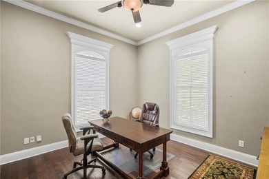 Welcome to 113 Oak Avenue, located in Fairhope's sought-after - photo 31