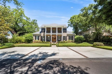 Welcome to 113 Oak Avenue, located in Fairhope's sought-after - photo 56