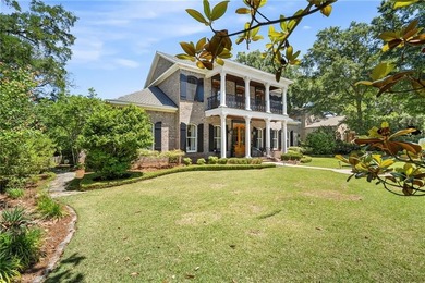 Welcome to 113 Oak Avenue, located in Fairhope's sought-after - photo 58