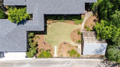 Welcome to 113 Oak Avenue, located in Fairhope's sought-after - photo 60