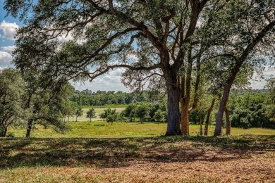 Lake Acreage For Sale in Fayetteville, Texas