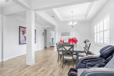 Luxurious Contemporary Home in an Exclusive Gated Community - - photo 10