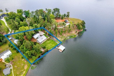 Lake Home For Sale in Eatonton, Georgia