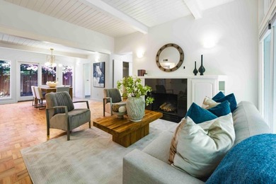 Set on a cul-de-sac in Midtown, this inviting home blends - photo 3
