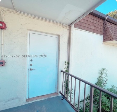 Welcome to this bright and spacious second-floor corner unit - photo 2