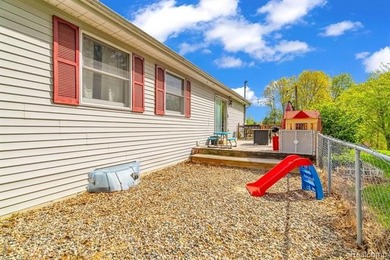 *HIGHEST AND BEST DUE* DUE BY MONDAY MAY 26TH 2025 5:00PM - photo 39