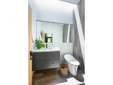 Completely renovated, this exceptional home blends iconic design - photo 10