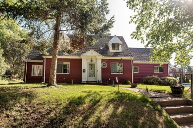 Lake Home For Sale in Dubuque, Iowa