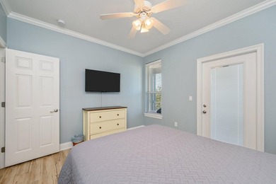 Poolside Paradise is NOT just a turn-key rental machine in one - photo 45