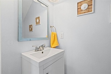 Whether you're searching for a full-time residence or the - photo 9