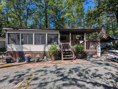 Shohola Lake Home For Sale in Shohola Pennsylvania