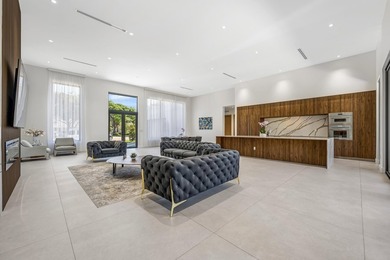 New contemporary estate featuring over 4,500 sf. indoor and - photo 12