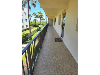 Charming Cape Canaveral! Ocean Front Complex! Direct beach - photo 3