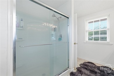 Welcome to this spacious and well-maintained Southside Savannah - photo 15