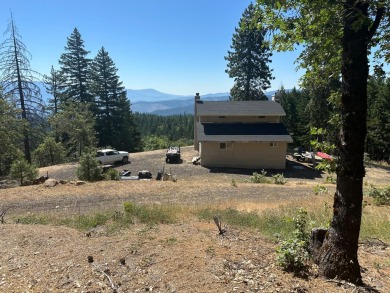 Lake Acreage For Sale in Lake Pillsbury, California