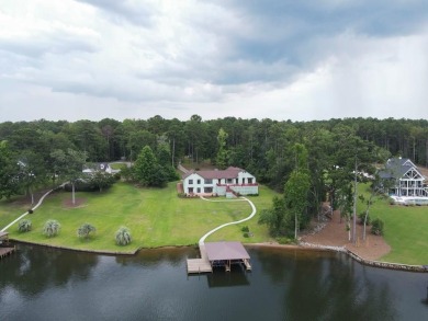 Lake Home For Sale in Milledgeville, Georgia