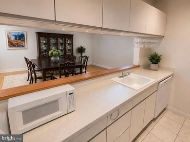 Discover refined urban living in the heart of Old City at the - photo 13