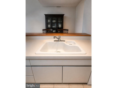 Discover refined urban living in the heart of Old City at the - photo 14