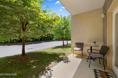 Darling 1 bedroom unit with easy access on first floor. Roomy - photo 20