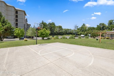 Darling 1 bedroom unit with easy access on first floor. Roomy - photo 35
